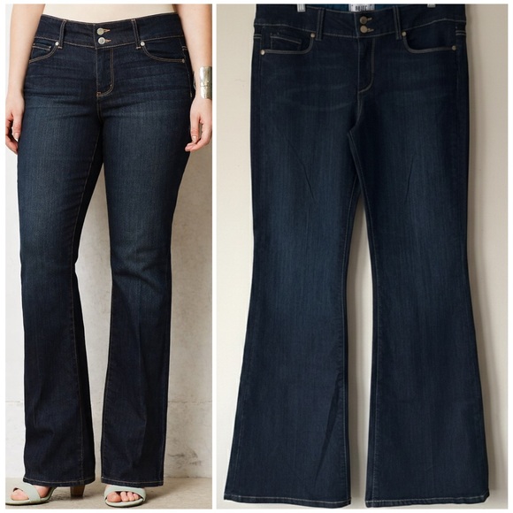 PAIGE Denim - PAIGE Hidden Hills Petite Carson Bootcut Dark Wash Jeans Size 33 / Inseam 31